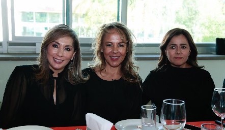  Silvia Tapia, Alma Durón y Laura Acosta.