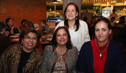  Alma Durón, Carmelita Vázquez, Silvia Esparza y Ana Villalobos.