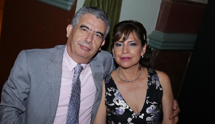  Rafael Ávila y Mónica Sustaita.