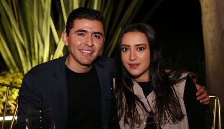  Javier Hernández y Alejandra Ortiz.