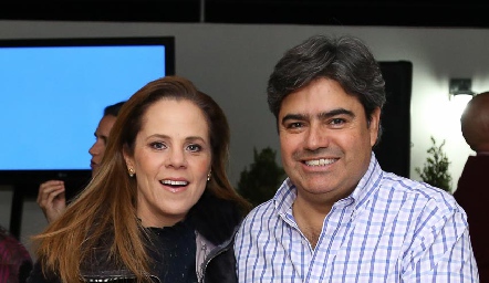  Paty Fernández, Francisco Leos y Ceci Compean.