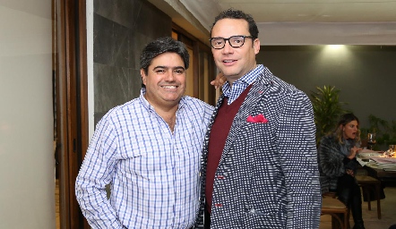  Francisco Leos y Xavier Nava.