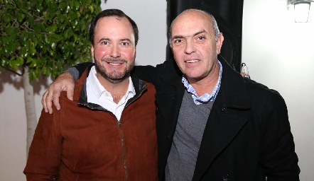  Braulio Romero y Cali Hinojosa.