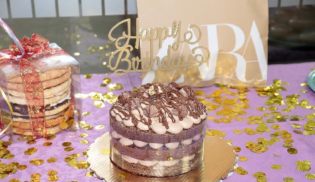 Cumpleaños sorpresa para Ceci Dávila Villalobos.