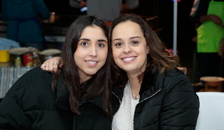  Andrea de la Torre y Ale Martínez.