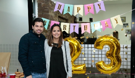 Ricardo Balbontín y Ceci Dávila Villalobos.