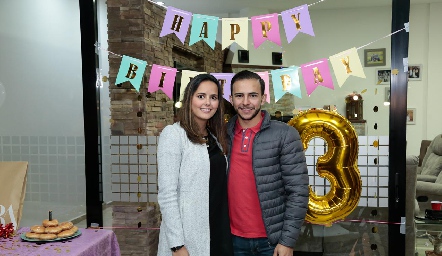  Jaime Villalobos y Ceci Dávila Villalobos.