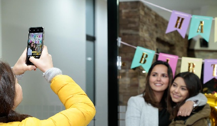 Cumpleaños sorpresa para Ceci Dávila Villalobos.