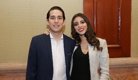  Gerardo Martínez y Paulina Sánchez.