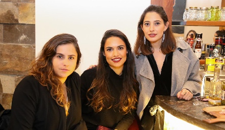  Gaby Franco, Marce Díaz Infante y Daniela Yamín.