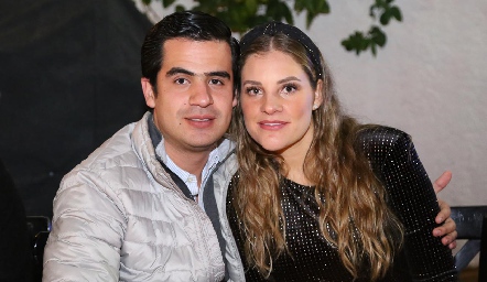  Rodolfo Ortega y Beatriz Hernández .
