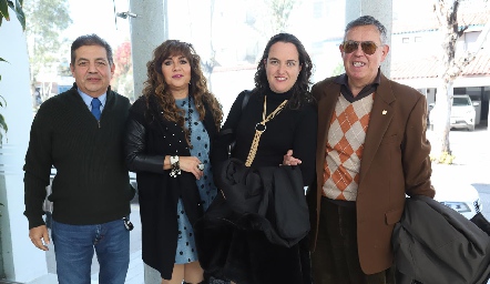  José Rojas, Florencia Soberanis, Ana y Carlos Ordoñez.