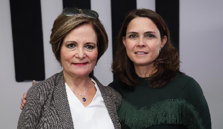  María Eugenia González y Fernanda Félix.