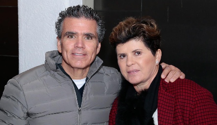  Luis Motilla y Verónica Martínez.