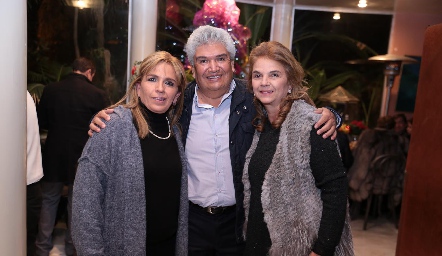  Flor Márquez, Francisco Ruiz y Luz María Márquez de Ruiz.