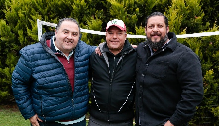  Gordo Alonso, Rafael Espinosa y Toño Montelongo.