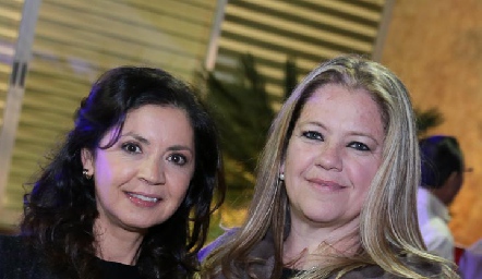Martha Carrillo y Lorena Martínez.