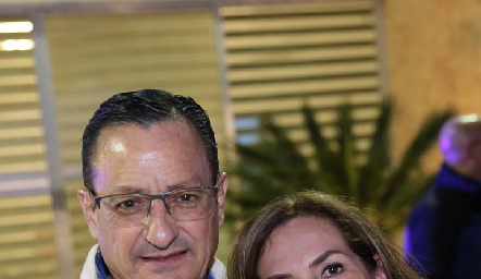  Alejandro Díaz de León y Claudia Revuelta de Díaz de León.