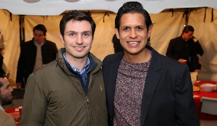 Amigos.