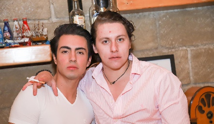 Alessandro Domínguez y Mauricio Ojeda.