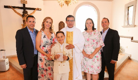  Primera Comunión de Santiago Torre Torres.