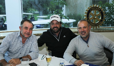  Javier Alcalde, Rafael Espinosa y Omar Gutiérrez.