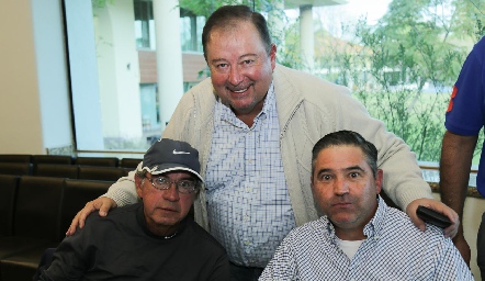  Federico Meade, Pato Mendizábal y José Eduardo Maza.