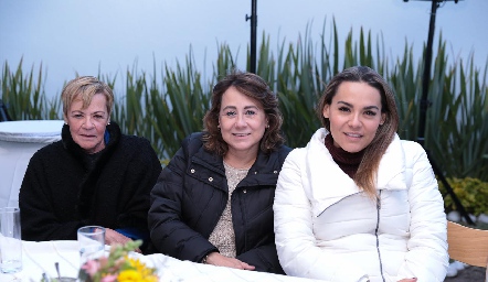 Cristy Mancilla, Rosy Guerrero y Tere Castillo.
