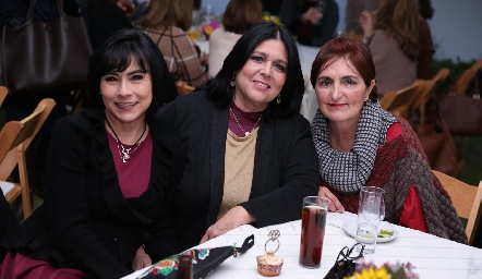  Teresa Guerrero, Laura Márquez y Rocío Delgado.