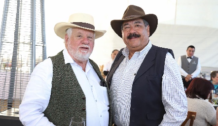  Guillermo Pizzuto y Carlos Torres.