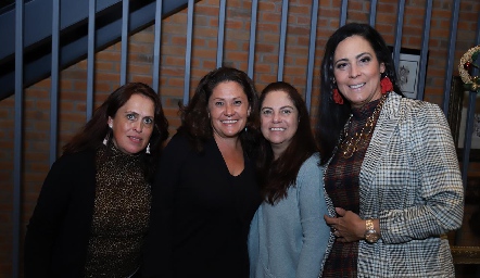  Martha Huerta, Claudia Silos Portillo, Alba Altamirano y Ana Luisa Lujambio.