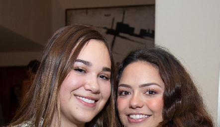 Michelle Compeán y Nayive Pérez.