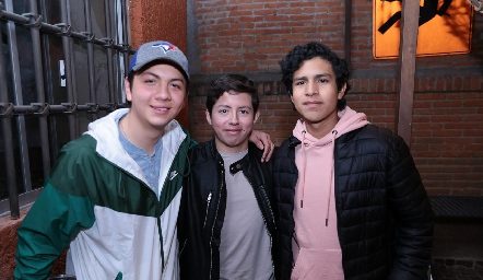  Juan Pablo Loredo, Eduardo Cárdenas y Guillermo Romo.
