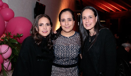  Paty, Vero y Cristina Vallejo.