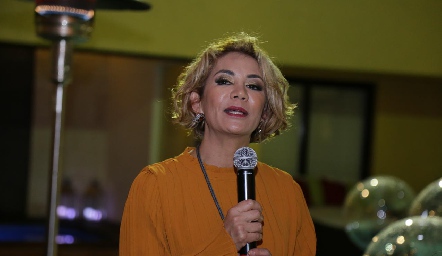  Isabel Carrillo.