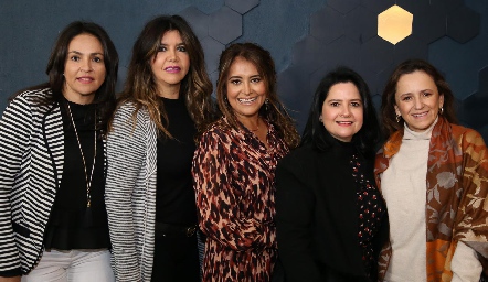  Lucía Jiménez, Norma Ponce, Paty Lara, Queta Contreras y Yolanda Gocher.