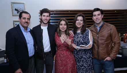  Familia Kasis Galán, Alberto, Bernardo, Cristina, Kinkis y Alberto.