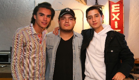  Jaime Ruiz, Mauricio Schekaiban y Santiago Rodríguez .