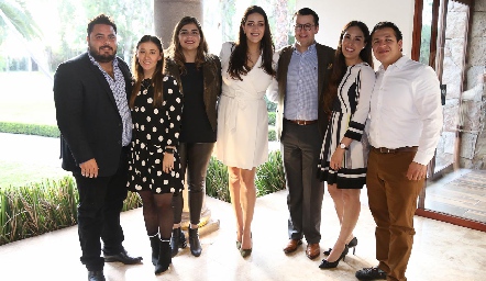  David González, Aurora Martínez, María José Motilla, Scarlett Garelli, Gustavo rodríguez, Sofía Delgadillo y David Puente.