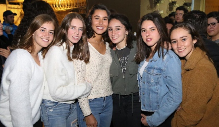  María Emilia González, María José Gutiérrez, Rebe Treviño, Gaby Hinojosa, Mariana Navarro y Sofía Rentería.