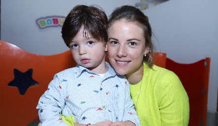  Julián y Monze Martell.