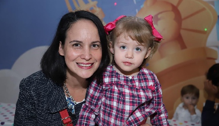  Leticia Gómez y Ana Sofía.