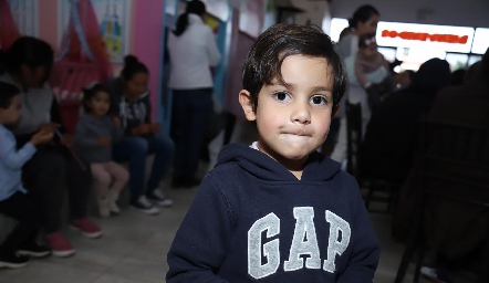 Sebastián.