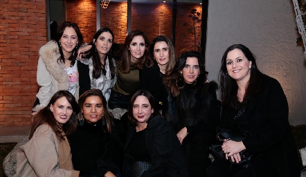  Sandra Aldrete, Ana Meade, Ana Luisa Díaz de León, Lourdes Orozco, Marisol de la Maza, Gabriela Hernández, Malena Zardain, Lorena Torres y Mariana Calvillo.