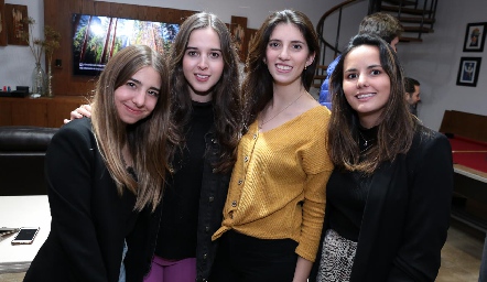   Estefanía Leija, Renata Castillo, Luisa Santillán y Cecilia Dávila.