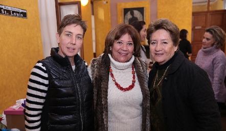  Ana Hunter, Malusa Alcocer y Laura Faz.