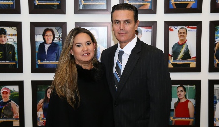  Daniela Benavente y Luis Fernández .
