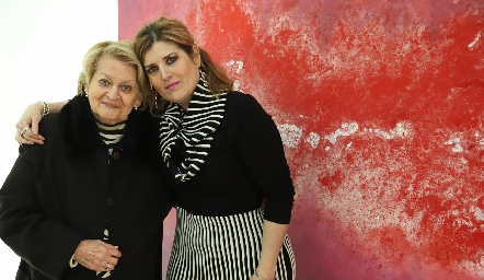 Lety Martínez y Silvia Foyo.