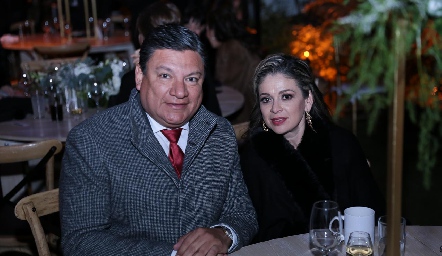  Orlando Caballero y María Elena Lárraga.