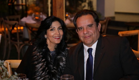  Sonia Stanford y Manuel Sánchez.